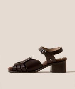 Eastendvogue.shop42ed9dd181 1