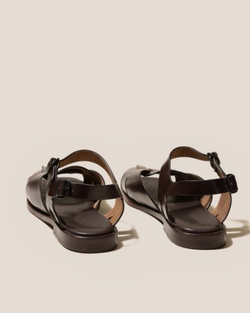 Eastendvogue.shop5b3e703106 4