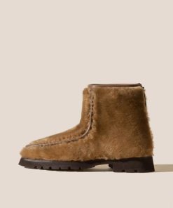 Eastendvogue.shopf14cb560d4 2