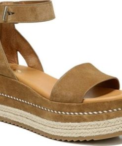 Eastendvogue.shop0b9c1284b7 1