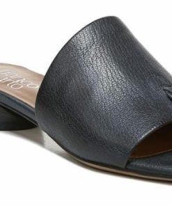 Eastendvogue.shop5c102ed066 1