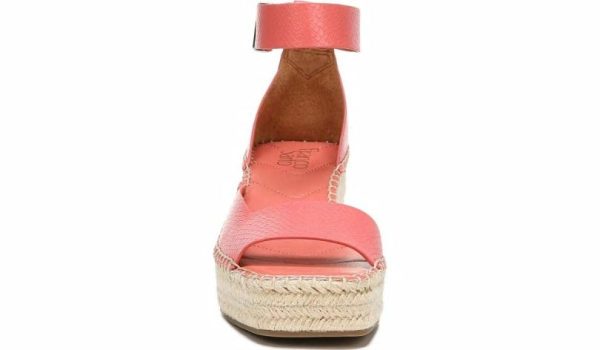 Eastendvogue.shop63c6be2848 4