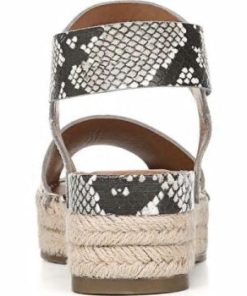 Eastendvogue.shop9e2c033b31 1