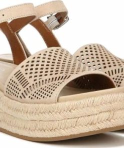 Eastendvogue.shopf96bf32a00 2